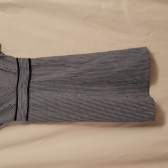 MONTEAU DRESS - Picture 2 of 5